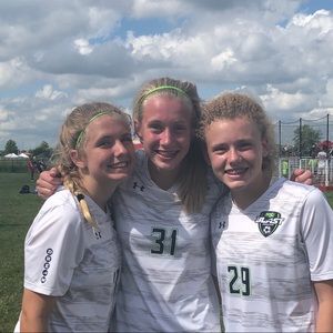 Meet your Posher, Caroline